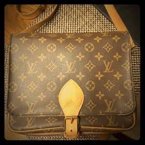Louis Vuitton Cartouchiere gm cross body messenger